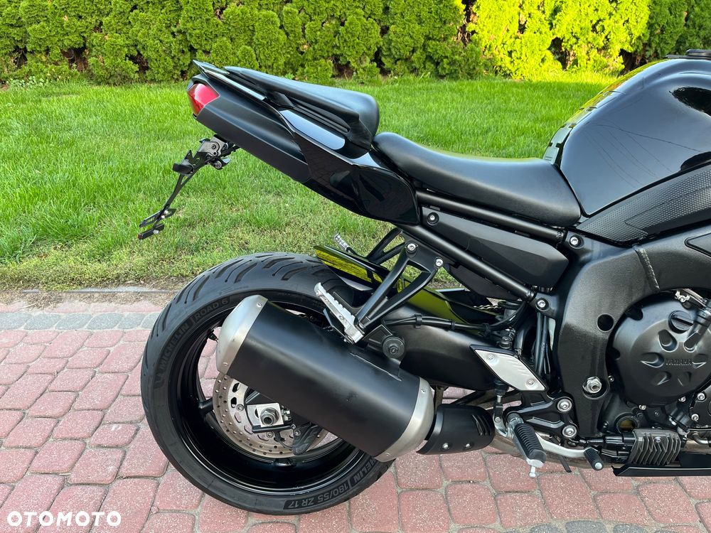 Yamaha FZ8 - 20