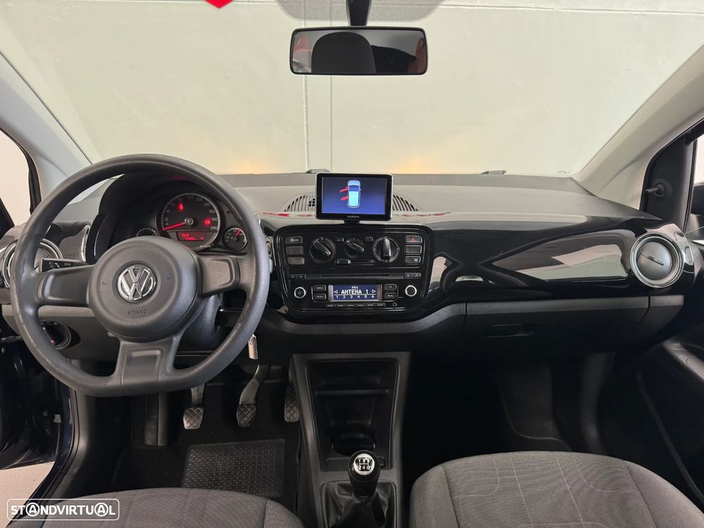 VW Up! BlueMotion club - 13