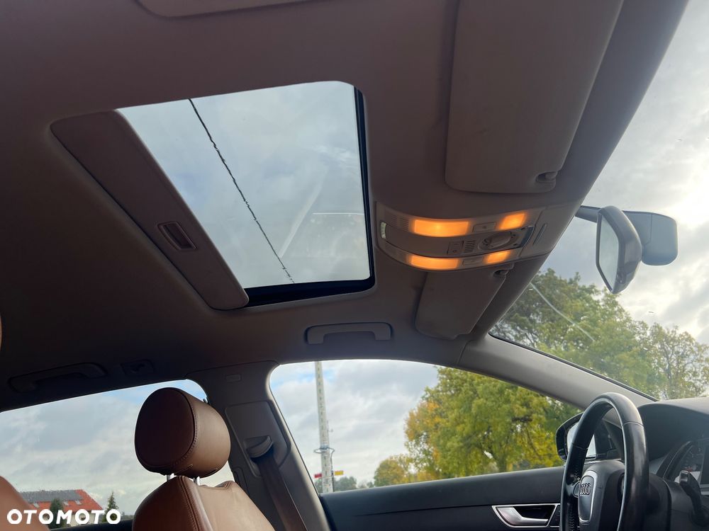 Audi A6 - 6