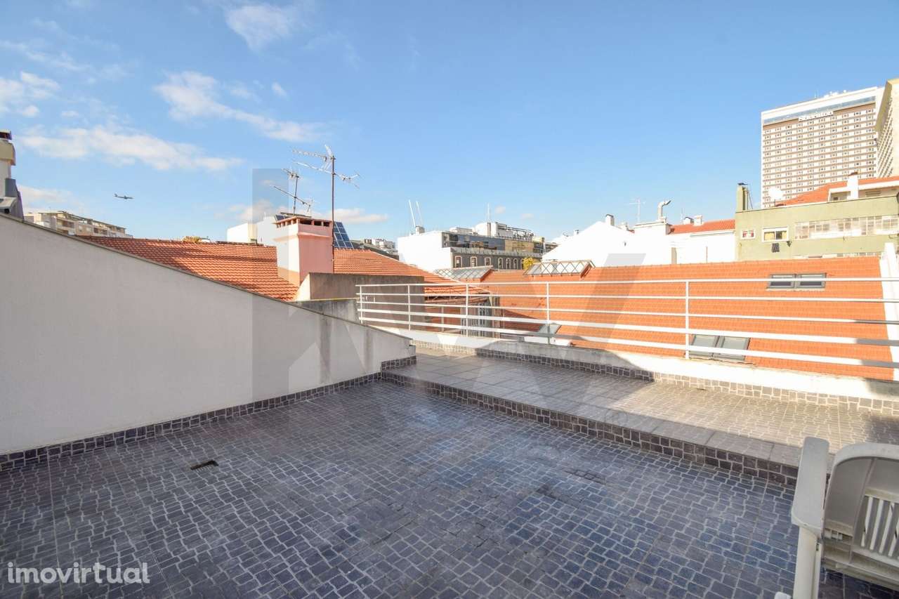 Penthouse duplex exclusiva com terraço privado nas Avenidas Novas - Grande imagem: 5/31