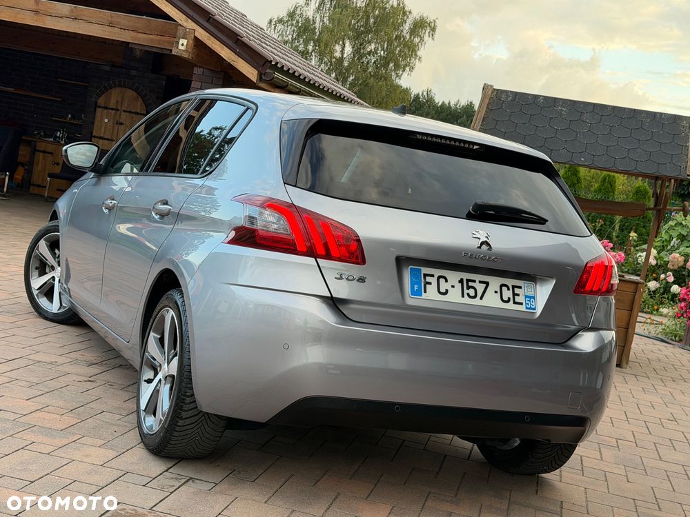 Peugeot 308 1.5 BlueHDi Allure Pack S&S EAT8 - 24