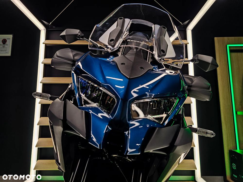 Kawasaki Versys 1000 - 9