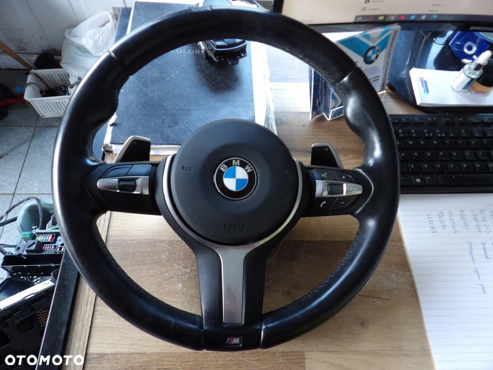 BMW - F20 - KIEROWNICA MULTIFUNKCYJNA - ŁOPATKI -  M PAKIET - 1