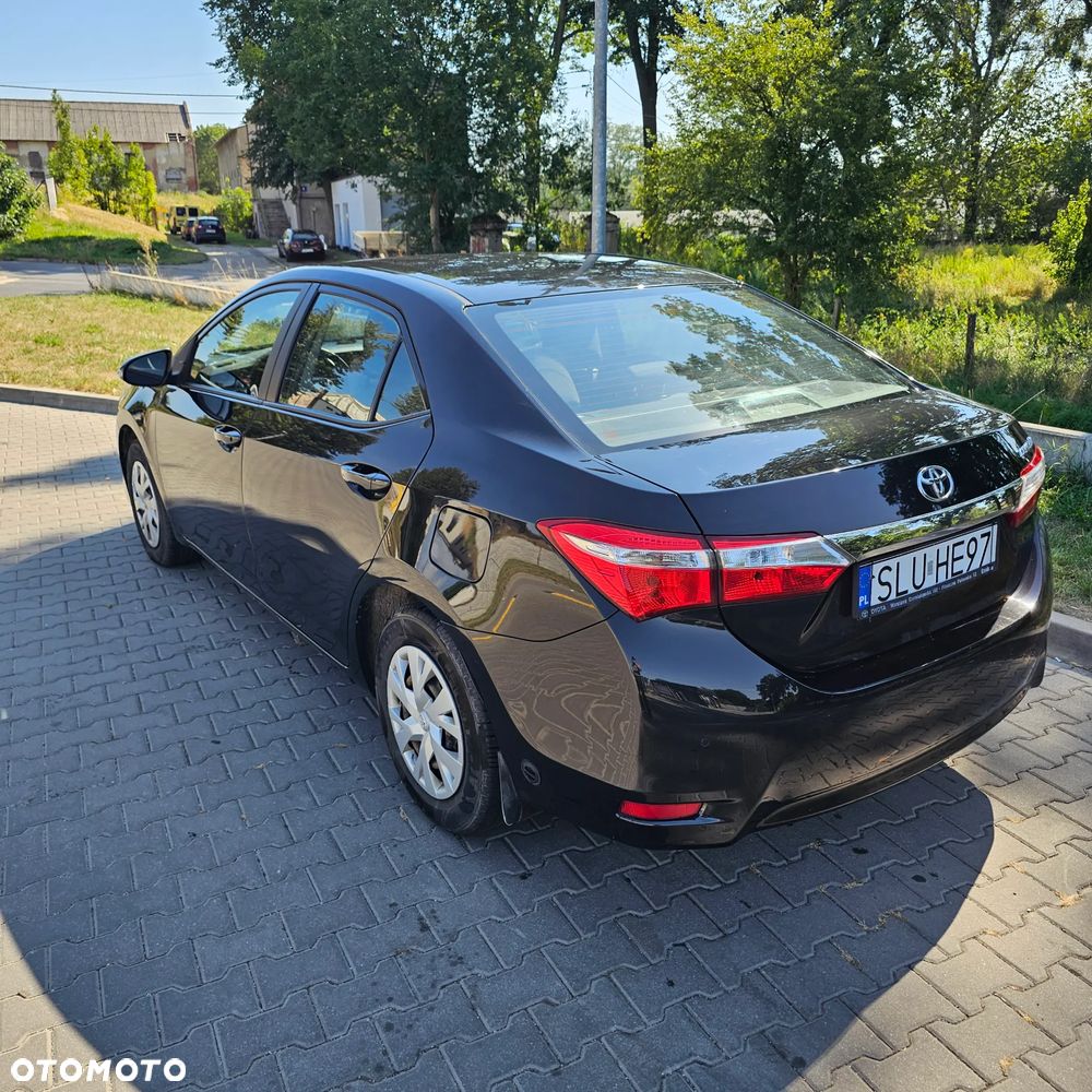 Toyota Corolla - 11