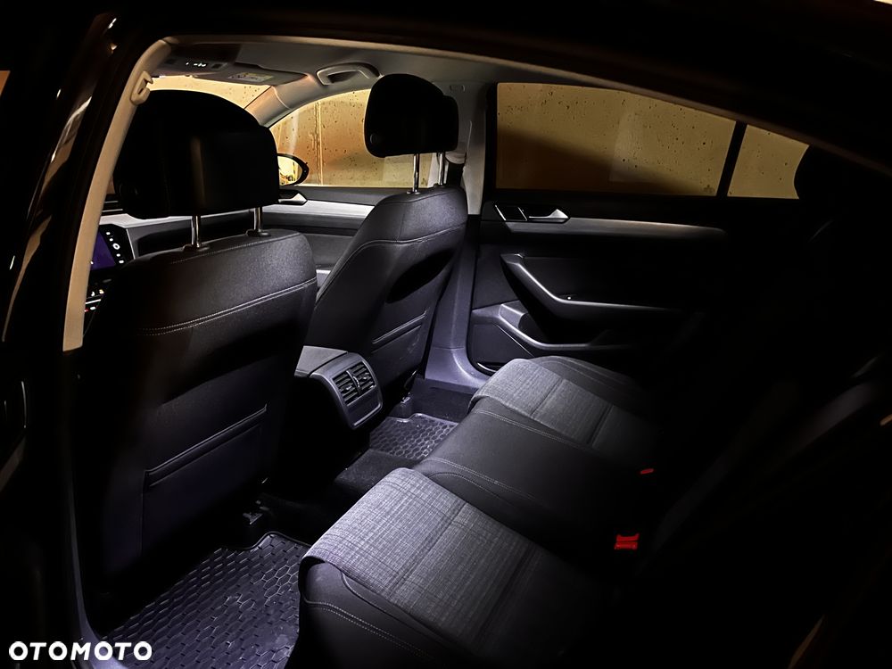 Volkswagen Passat 1.5 TSI EVO Business DSG - 18