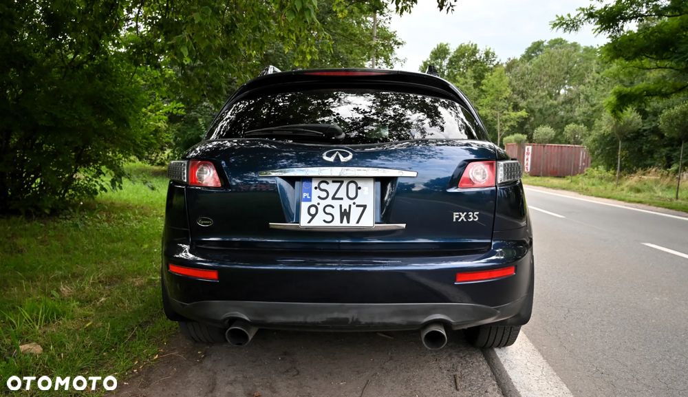 Infiniti FX FX35 - 10