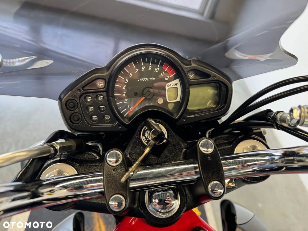 Suzuki Gladius - 31