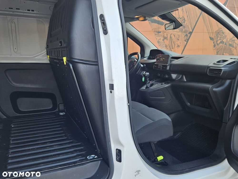 Peugeot Partner - 13