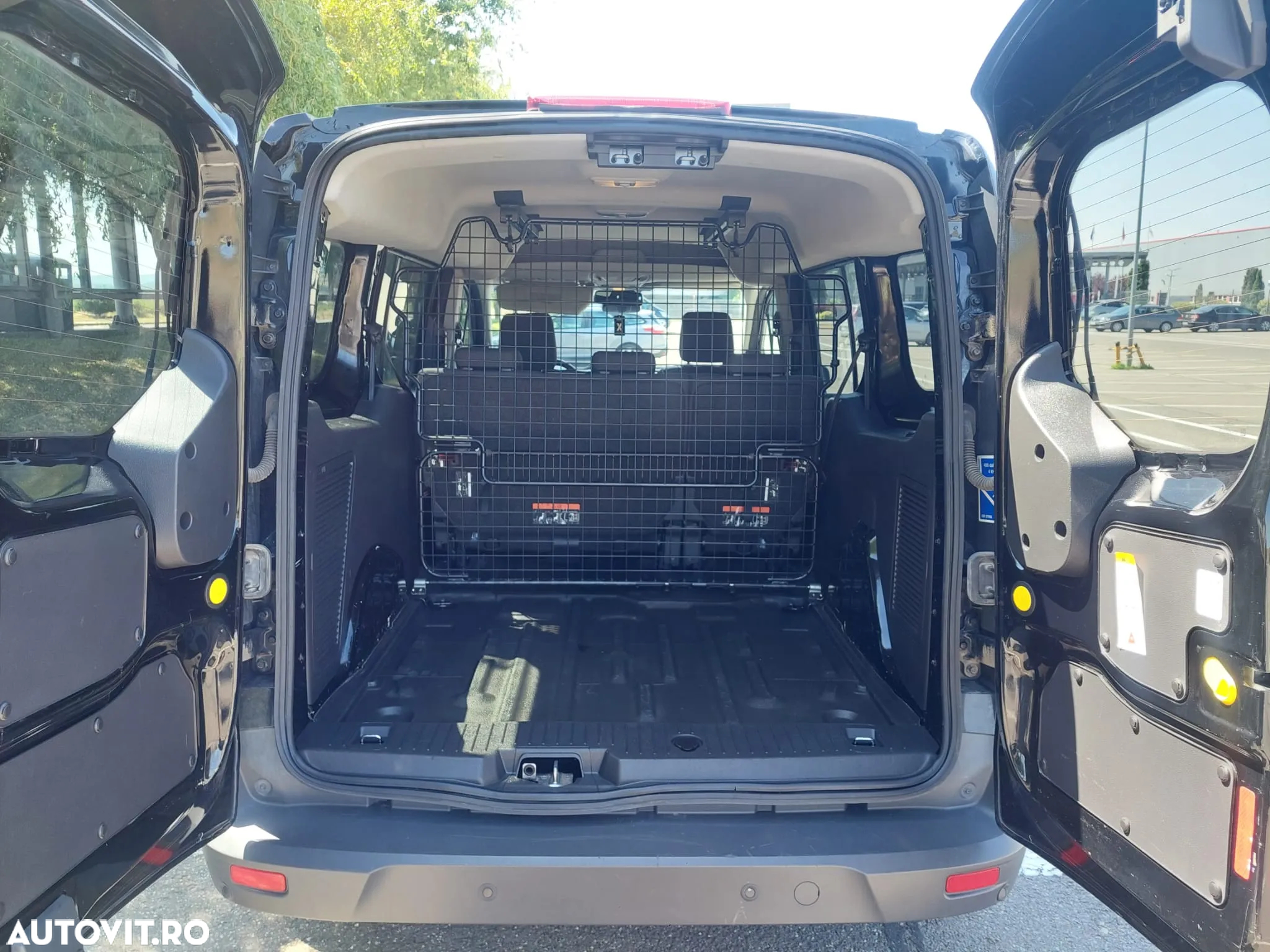 Ford Transit Connect 1.5 EcoBlue 120CP 8AT Kombi Commercial L2 Active - 22