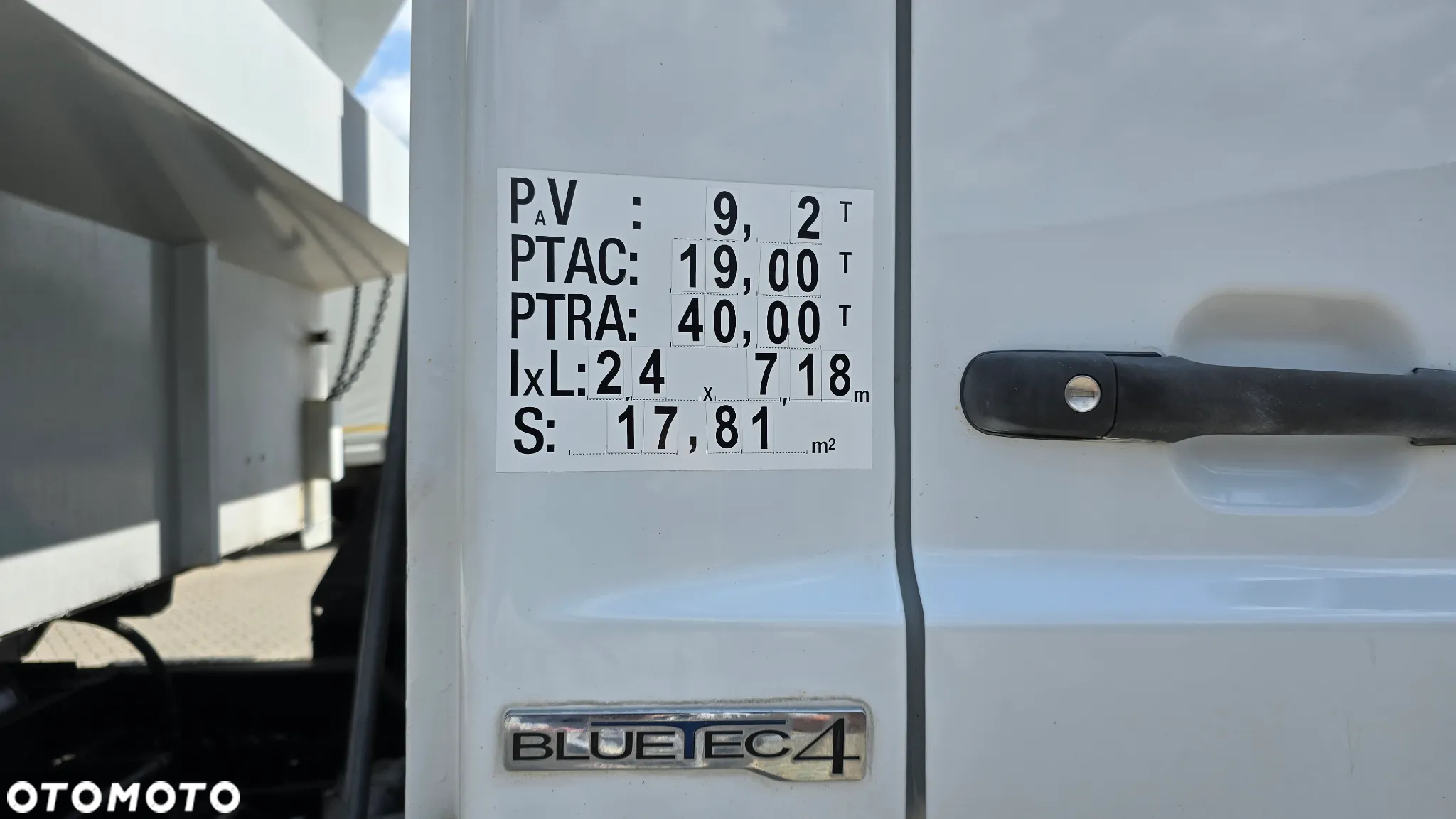 Mercedes-Benz AXOR  1833 PRZEBIEG 46 788km !!! - 19
