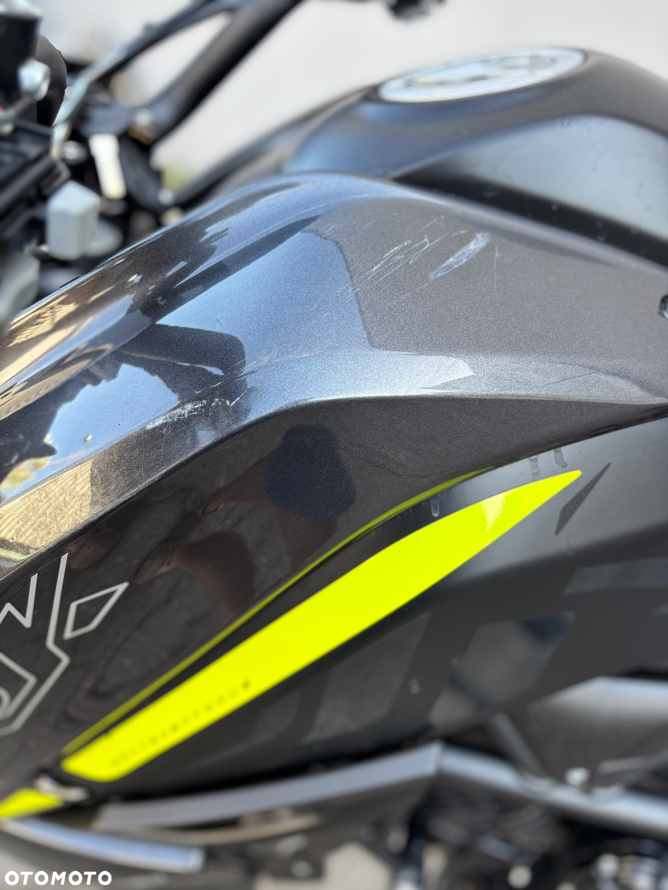 Benelli TRK 702X - 11