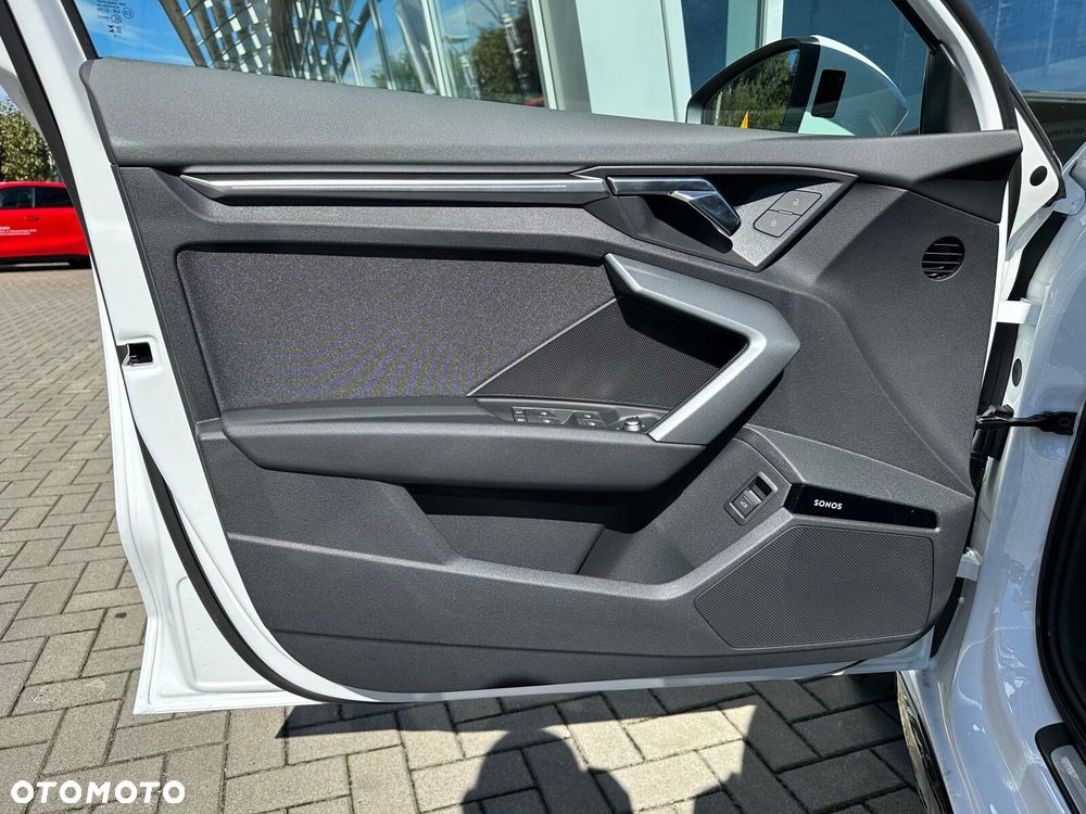 Audi A3 Sportback - 11