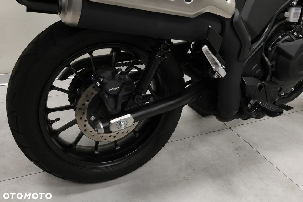 Honda CL - 33