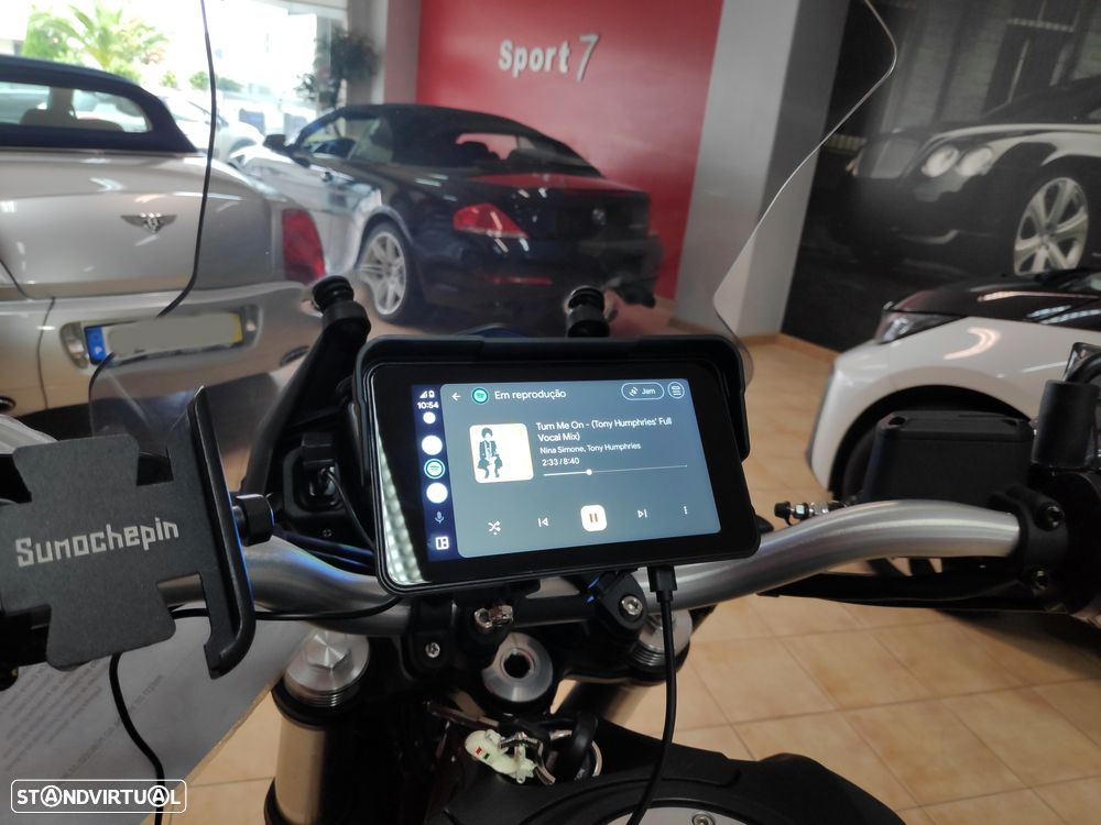 Moto Guzzi V85 Verde Altaj E5 - 36