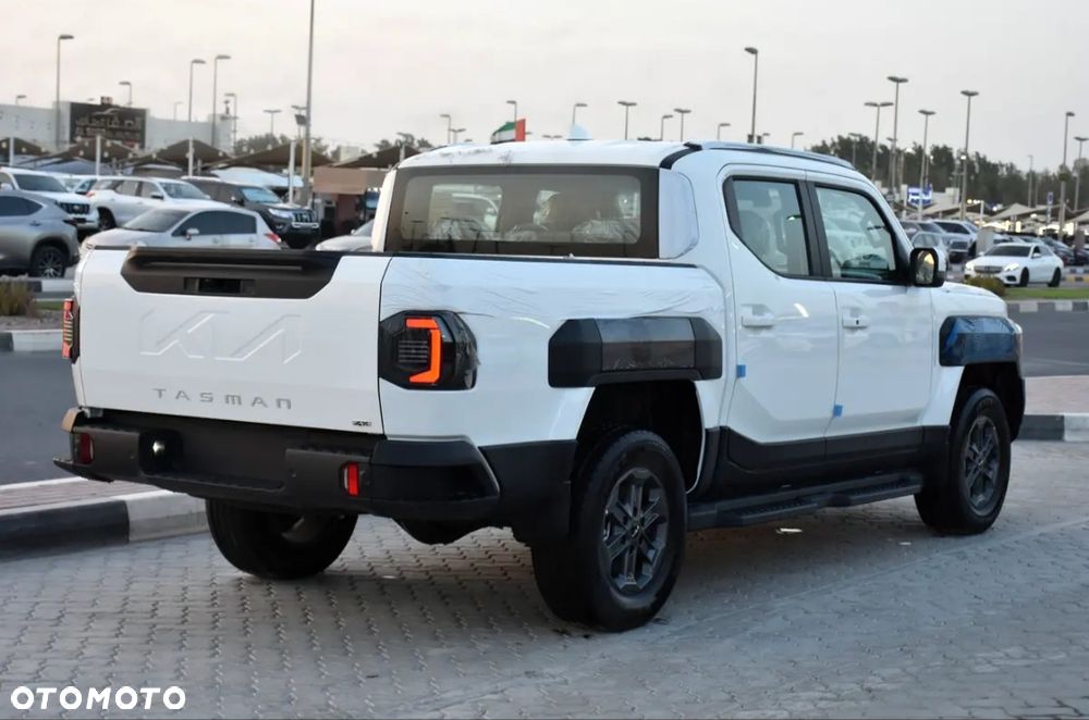 Mitsubishi L200 - 36