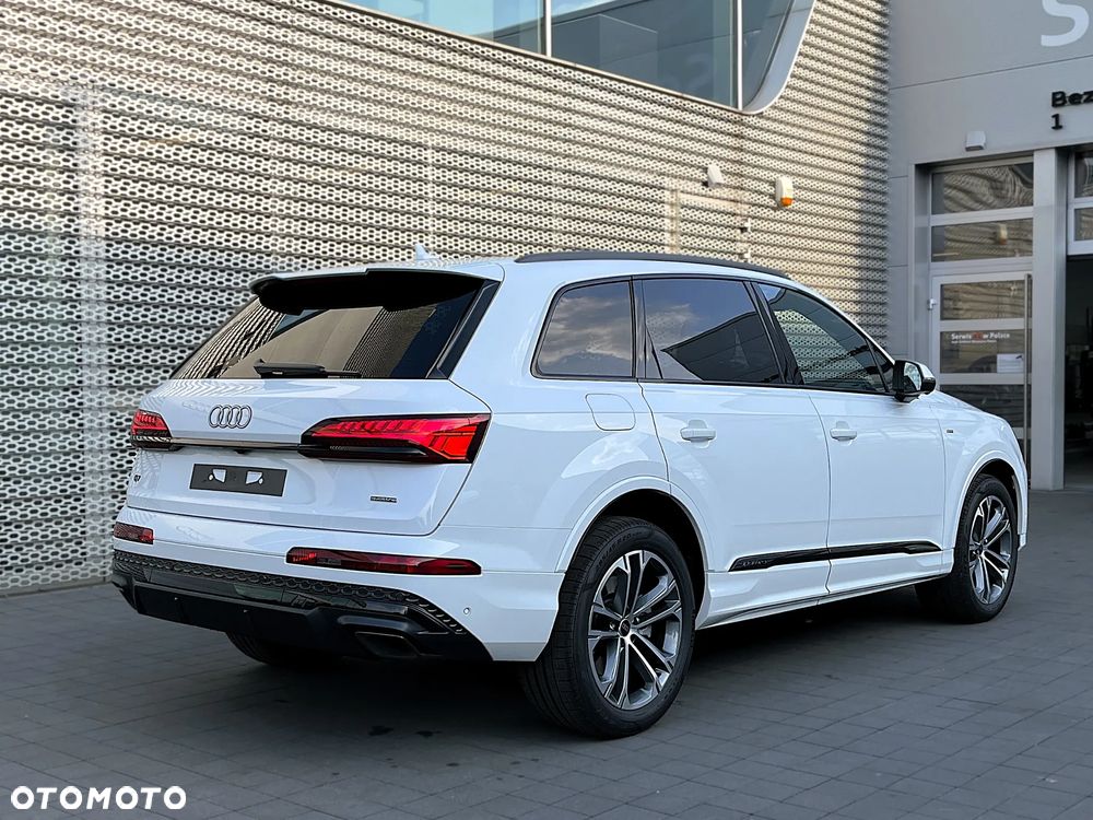 Audi Q7 - 3