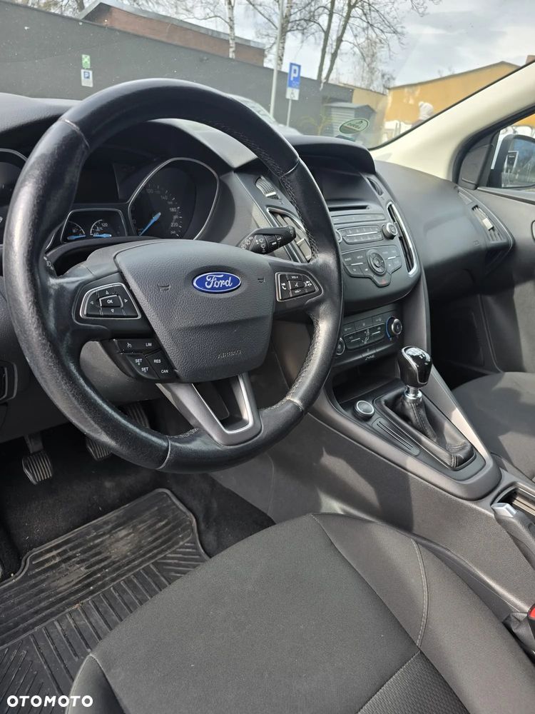 Ford Focus 1.5 TDCi Trend - 12
