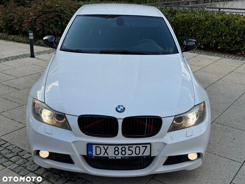 BMW Seria 3 320i - 16