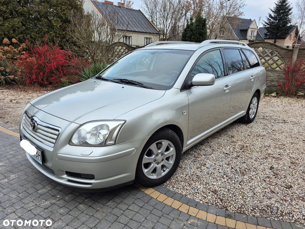 Toyota Avensis 1.8 VVT-i - 2