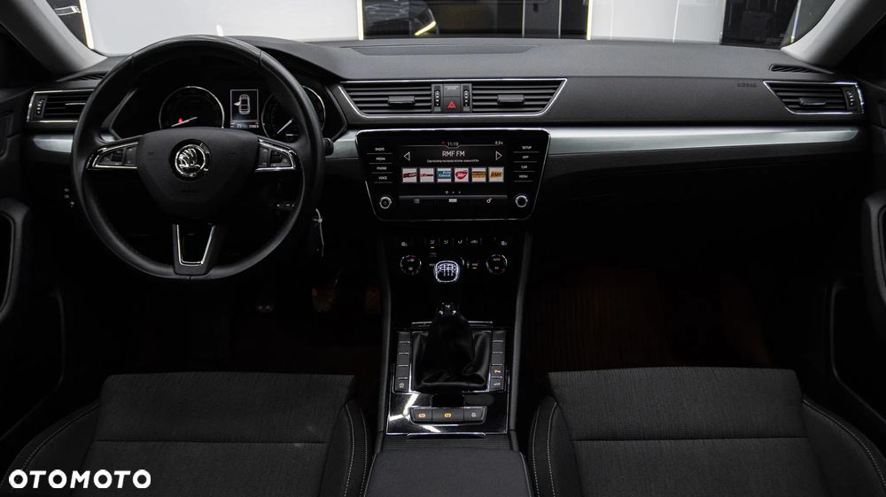 Skoda Superb 1.5 TSI ACT Ambition - 11