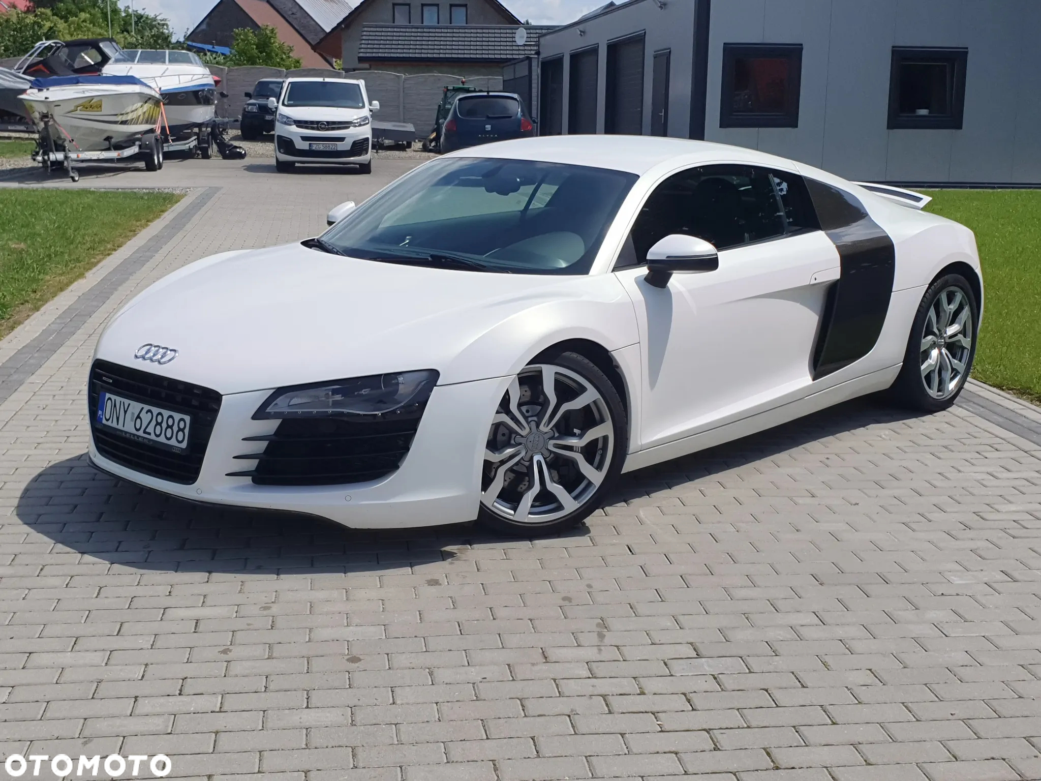 Audi R8 4.2 Quattro R tronic - 27