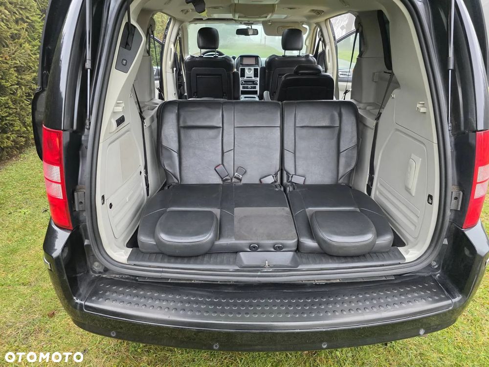 Chrysler Grand Voyager 2.8 CRD Limited - 16