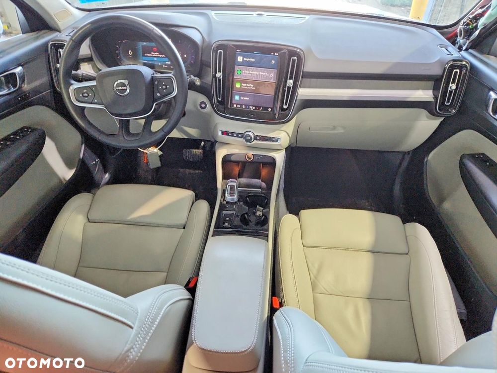 Volvo XC 40 B5 B AWD Ultimate Bright - 9