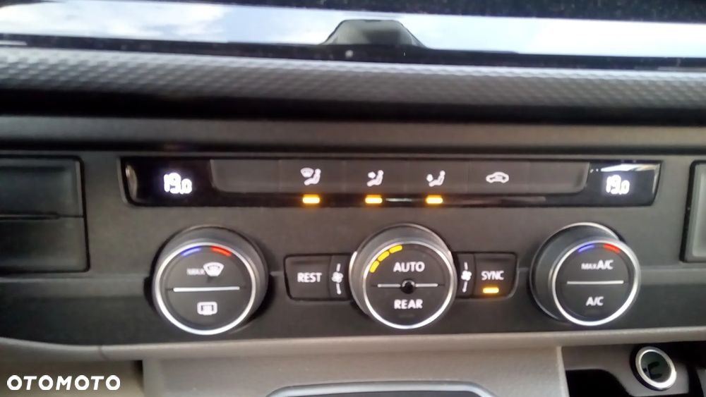 Volkswagen California - 19