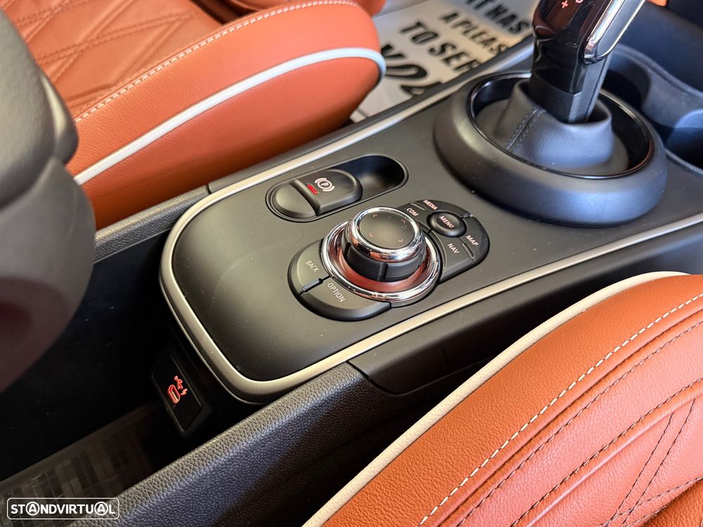 MINI Countryman Cooper S ALL4 Auto Desportiva - 23