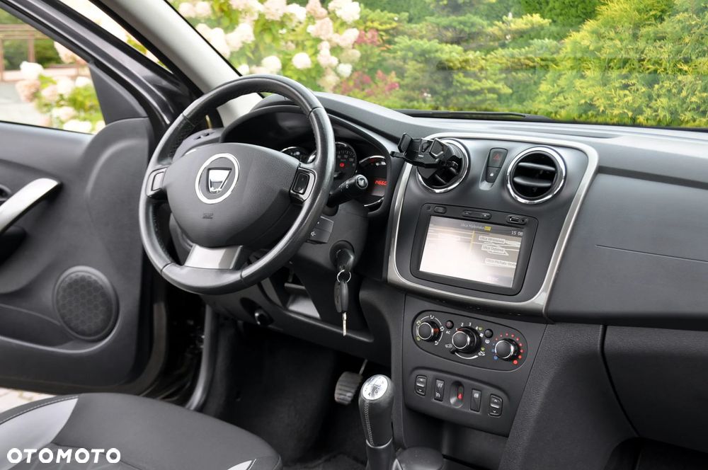 Dacia Sandero Stepway TCe 90 Prestige - 26