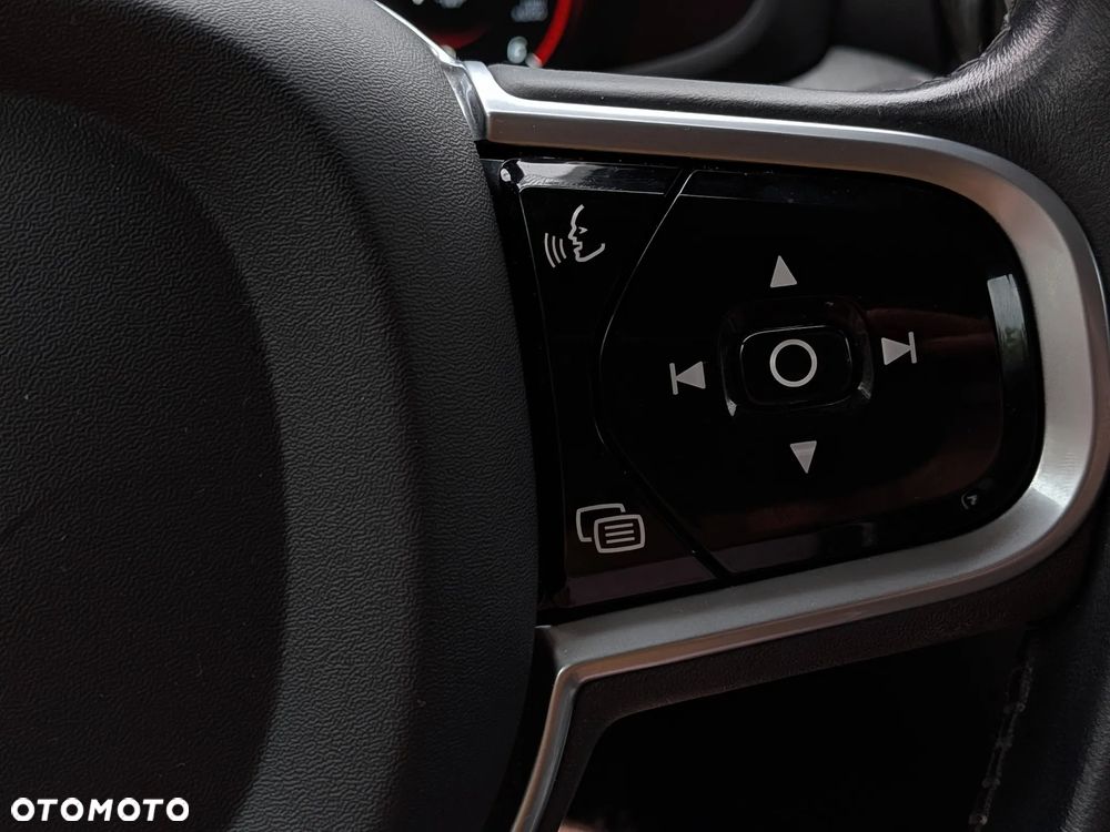 Volvo V60 Cross Country - 29