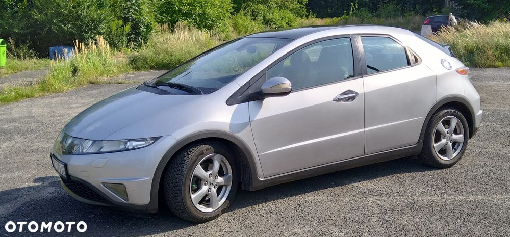 Honda Civic 1.8 Executive - 19
