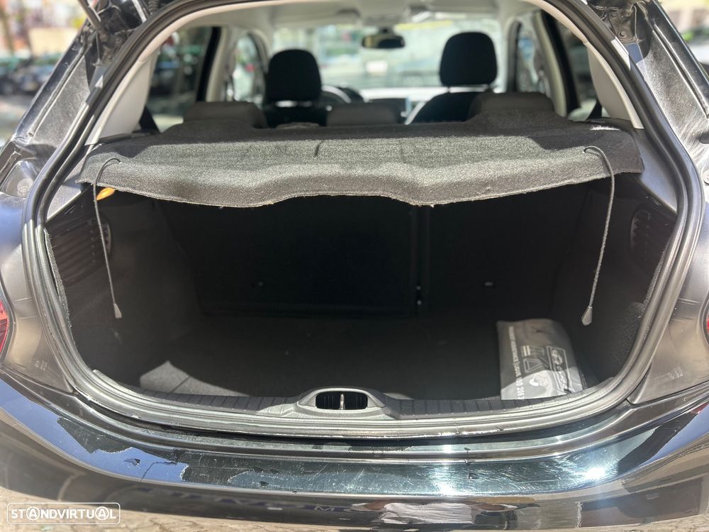 Peugeot 208 1.2 VTi SE Style - 22