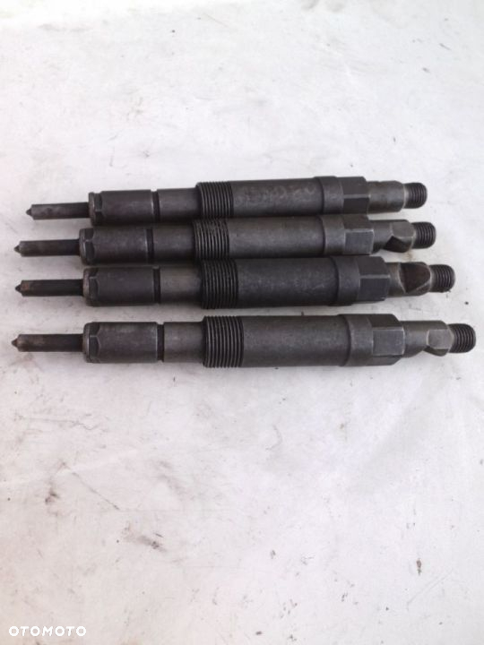 WTRYSKIWACZE WTRYSKI FORD MONDEO MK3 2.0 DIESEL KOMPLET POSIADAM DWA KOMPLETY - 4