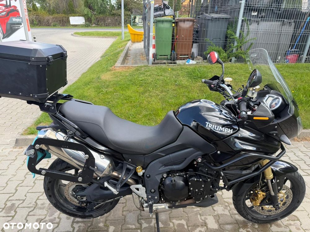 Triumph Tiger - 5