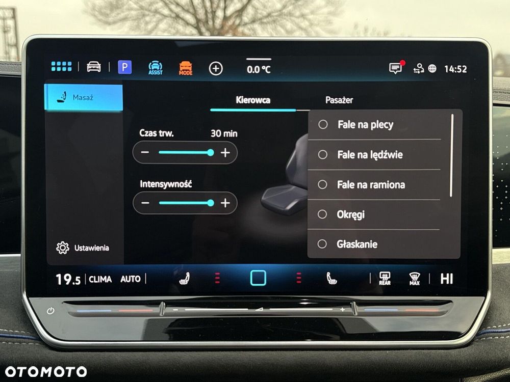 Volkswagen Passat Variant 2.0 TDI SCR 4Mot R-Line DSG - 27