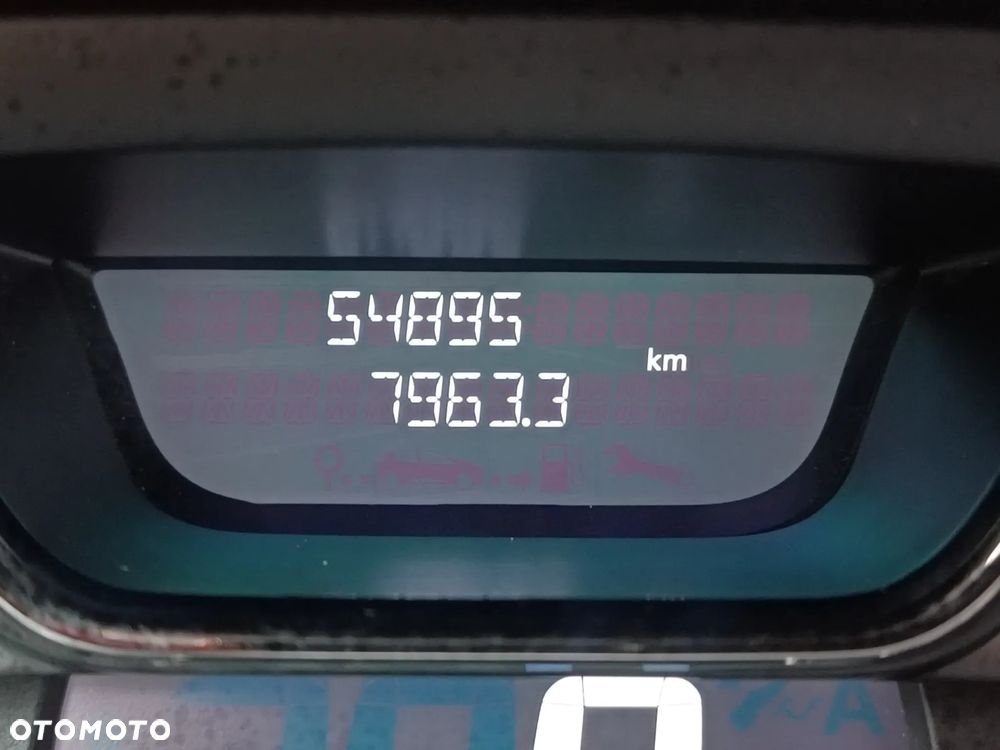 Renault Captur - 18