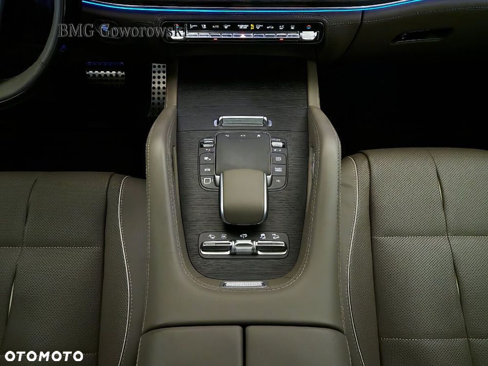 Mercedes-Benz GLS - 18