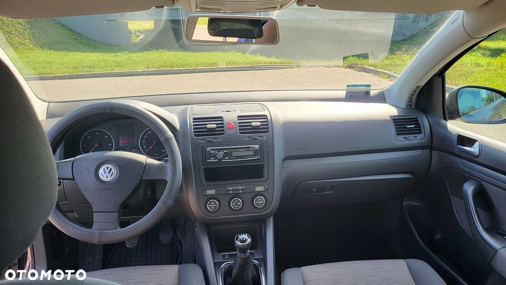 Volkswagen Golf 1.9 TDI Trendline - 4