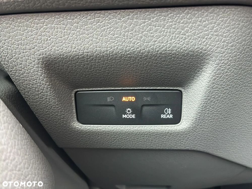 Volkswagen Crafter 35 Furgon L4H3, 2.0BiTDI 177KM, 4490mm, Wysoki dach - 34