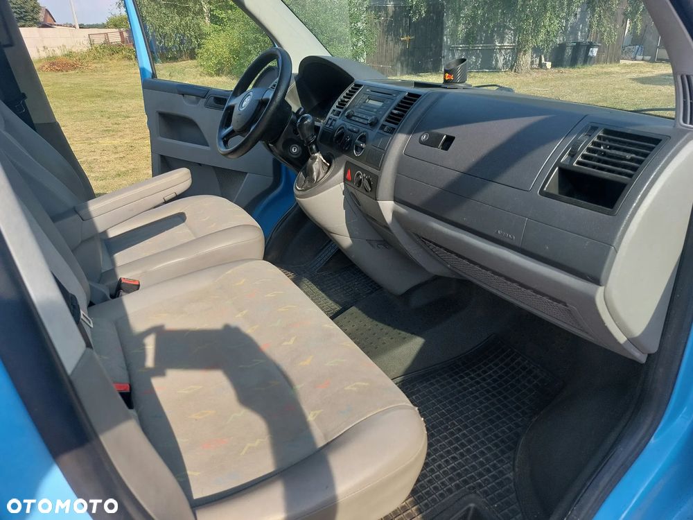 Volkswagen Transporter T5 - 7
