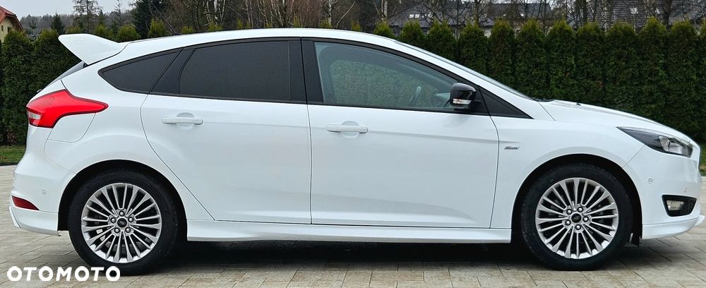 Ford Focus 1.5 EcoBoost STart-Stopp-System ST-LINE - 13