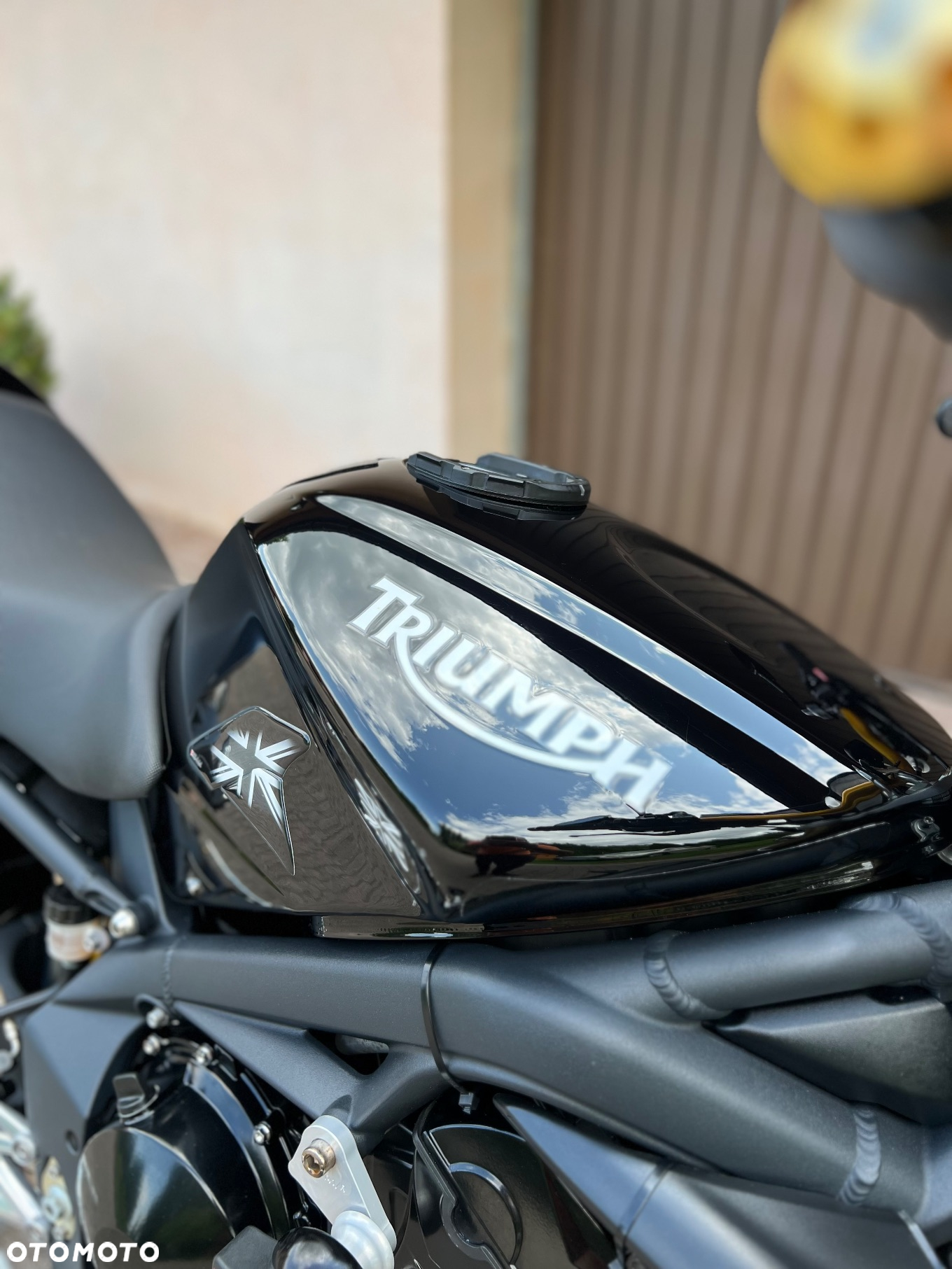 Triumph Street Triple - 15