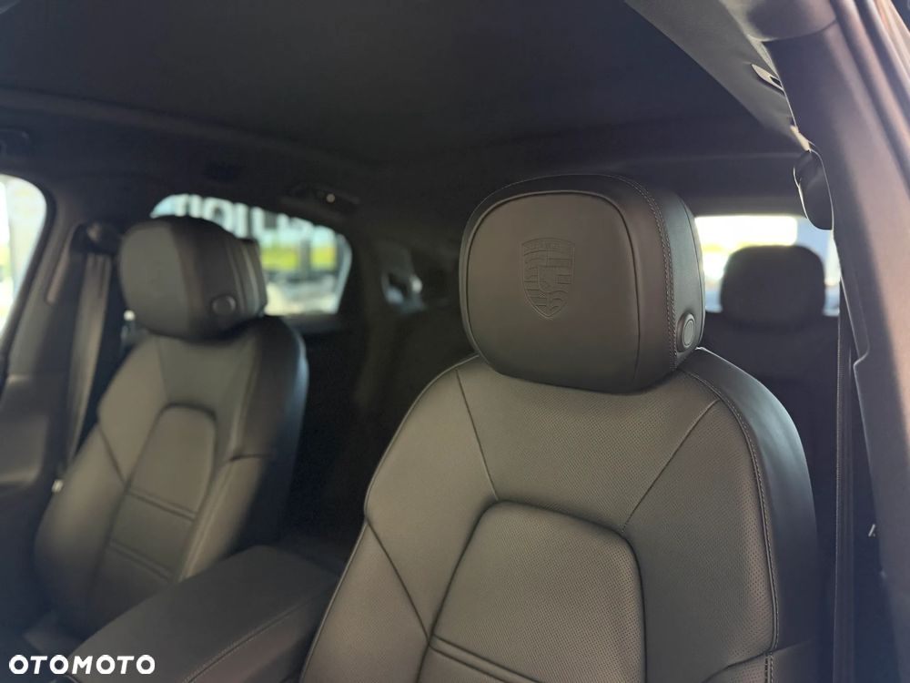 Porsche Cayenne E-Hybrid PHEV Black Edition - 21