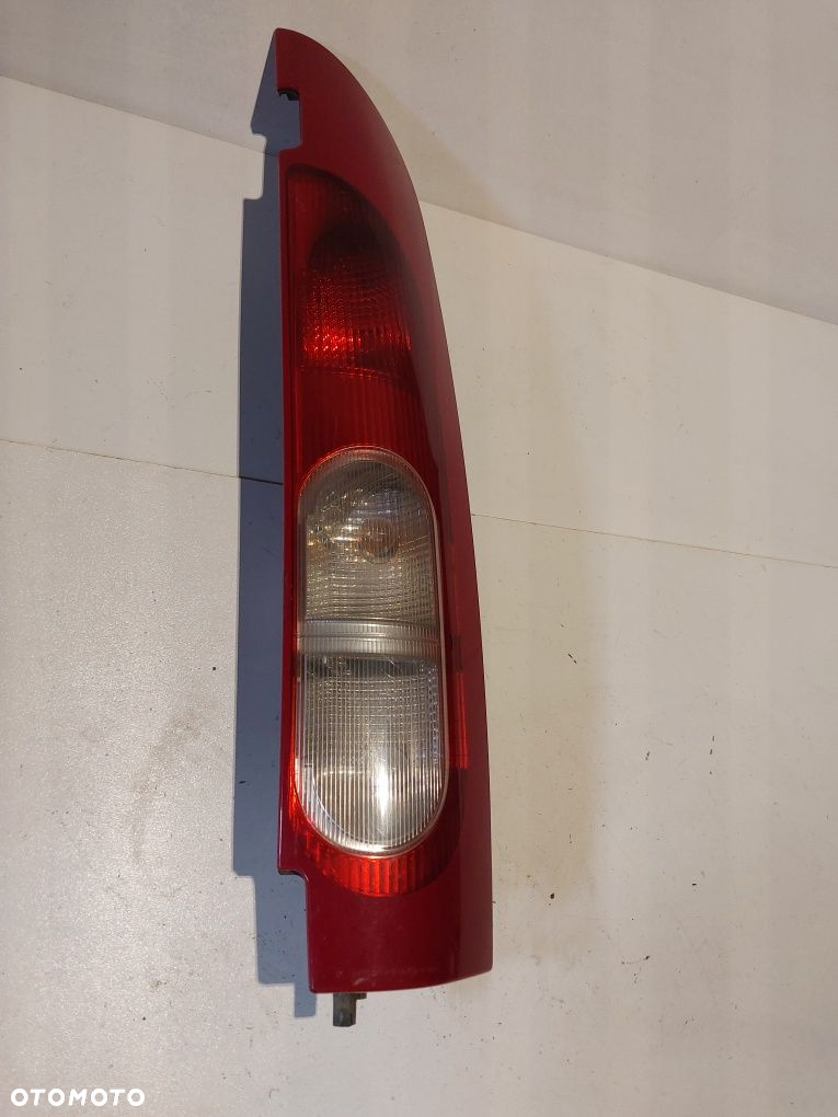 Nissan Kubistar tylna lampa prawa tył wkład lampy tylnej żarówek prawy - 5