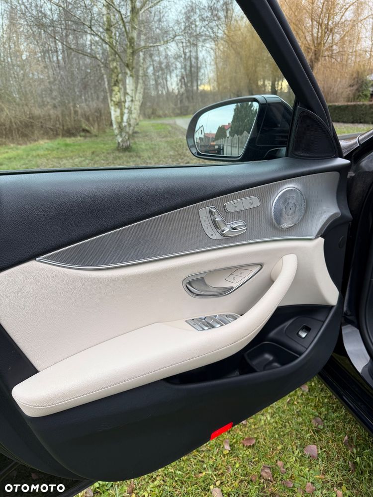 Mercedes-Benz Klasa E 220 d 9G-TRONIC Avantgarde - 17