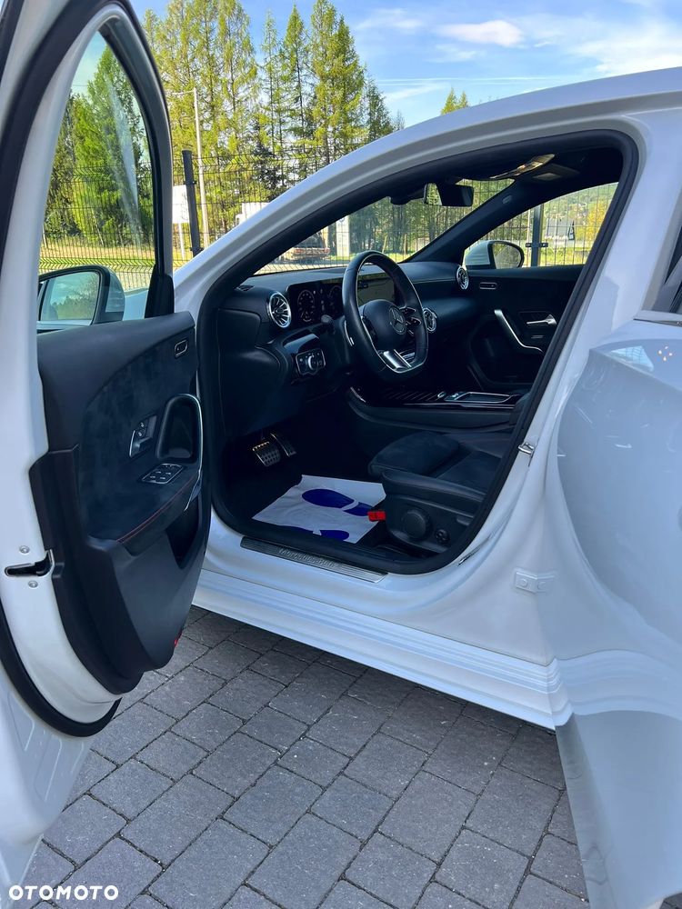Mercedes-Benz Klasa A 200 AMG Line 7G-DCT - 12