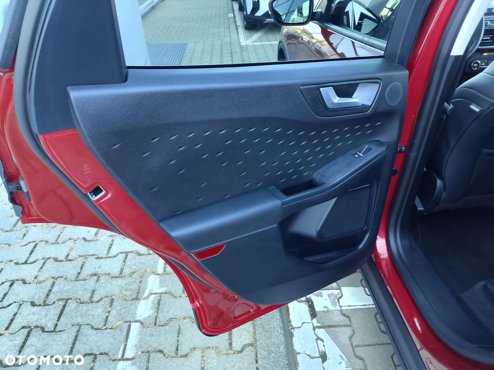Ford Kuga 2.5 FHEV FWD Titanium X - 13