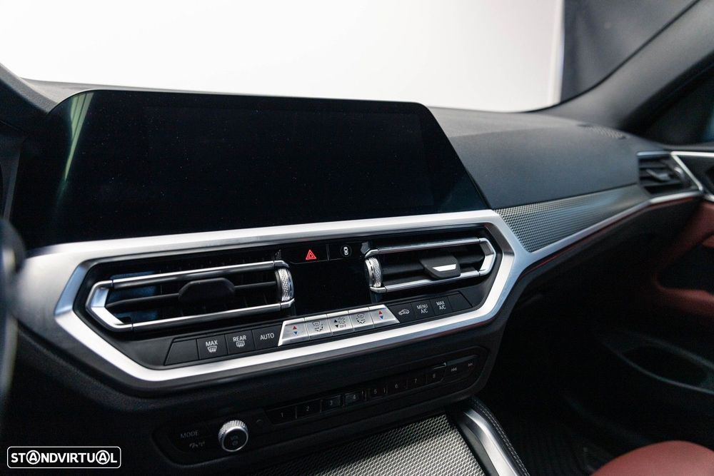 BMW 420 d xDrive Pack Desportivo M Auto - 29