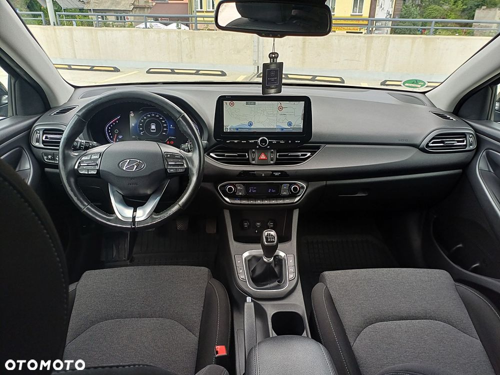 Hyundai i30 1.5 T-GDI 48V-Hybrid EDITION 30+ - 16